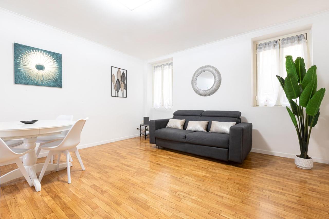 Mosaic Trastevere Silver Apartment - Top Collection Rome Bagian luar foto